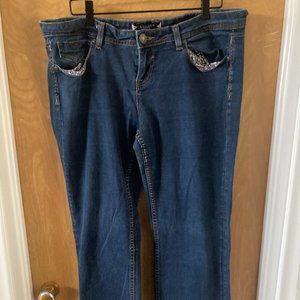 Vigoss Straight Cut Jeans, Size 18